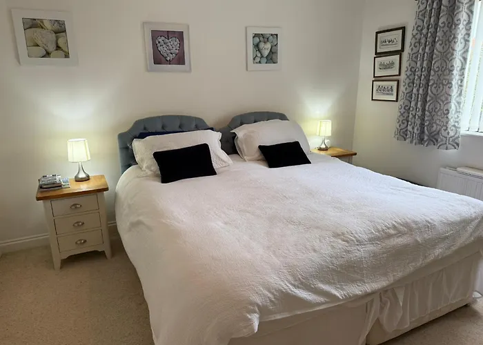 Wadebridge, 14 St Matthews Hill